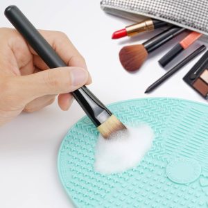 Makeup Brush Cleaning Mat